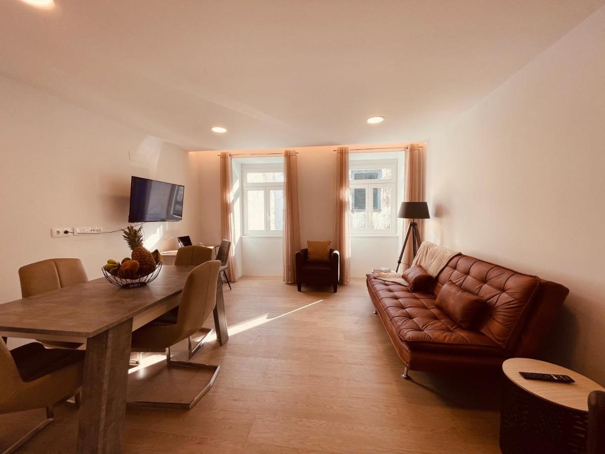 Living Funchal Executive Apartman Kültér fotó